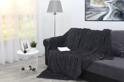 آشنایی بیشتر با شال مبل برای مبل راحتی